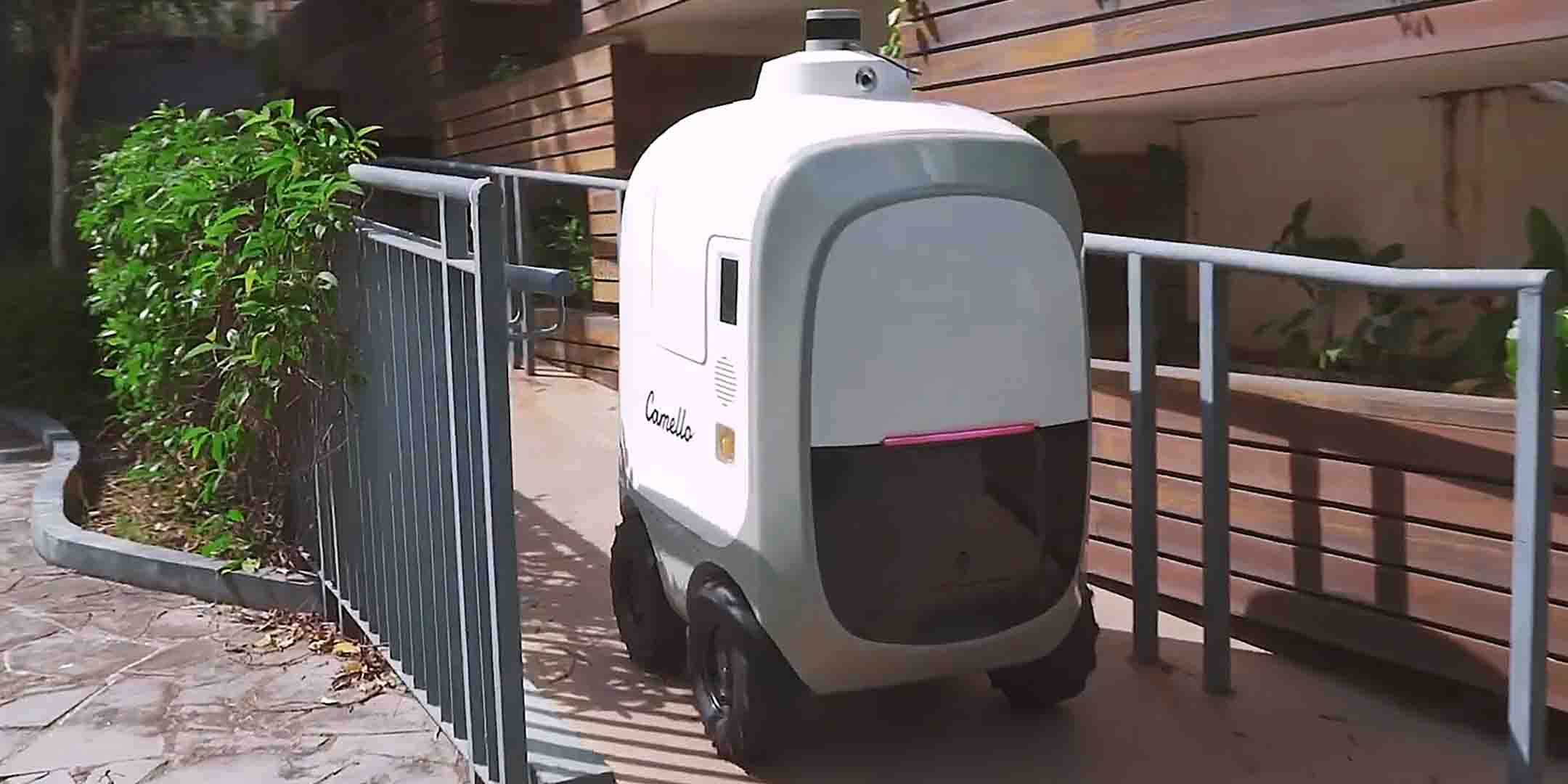 Camello autonomous delivery robot