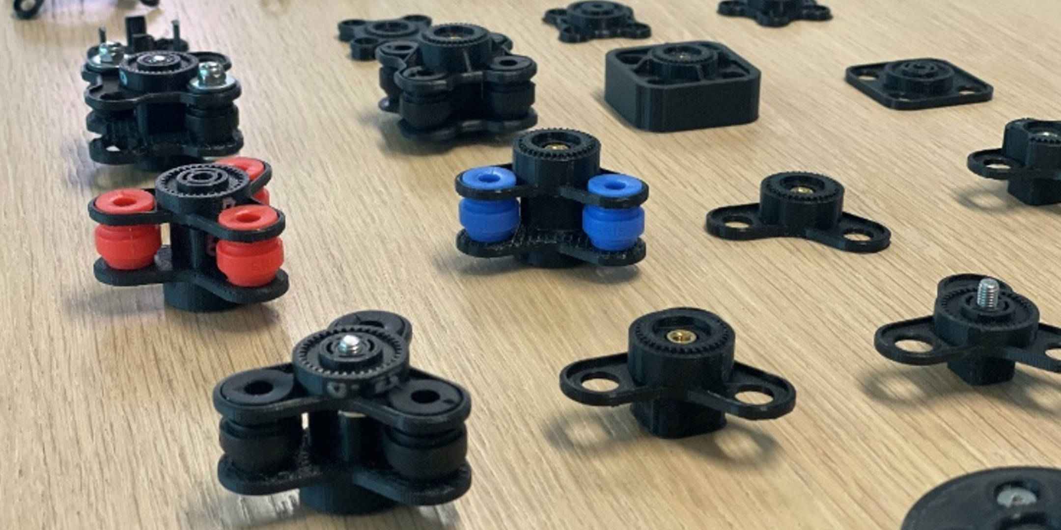 Quad Lock prototypes