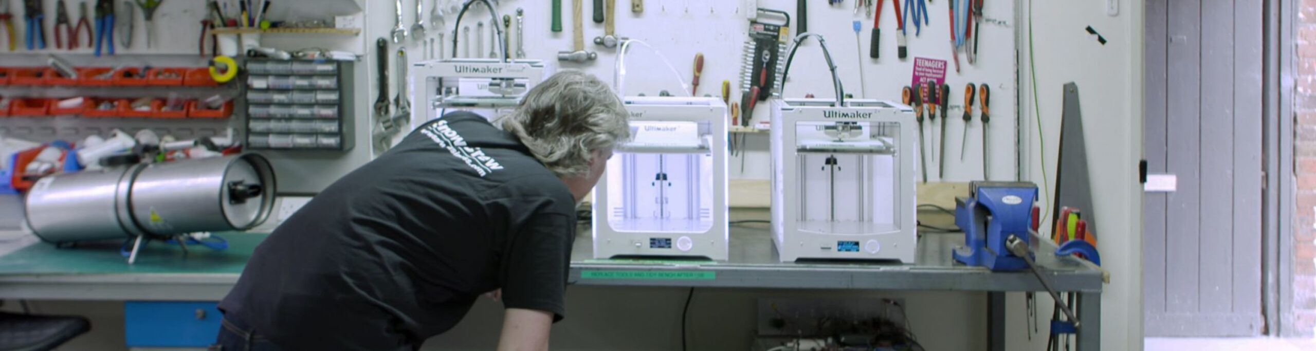3D printing – Outsource, or print in-house?